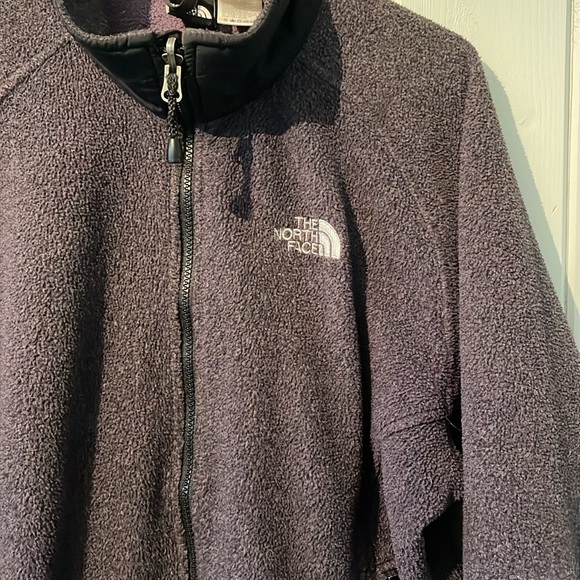 🔥5/$20🔥Vintage The North Face Fleece Full Zip Jacket Aubergine Size Large Women - Picture 2 of 13